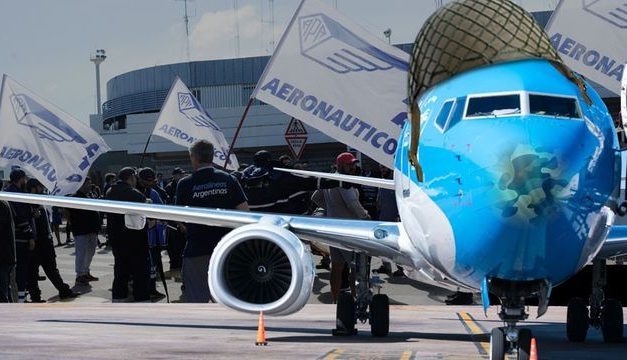 Conflicto en puerta en Aerolíneas por nuevos horarios de trabajo «flexibles»