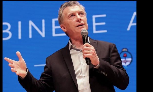 Mauricio Macri: «Hay que remar un poco más, sin llorarla»