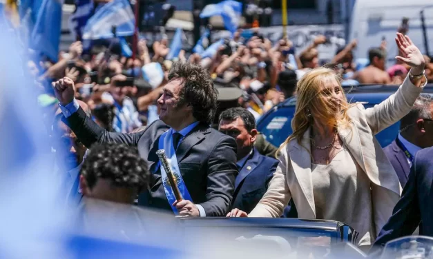 Javier Milei asumió la presidencia de Argentina