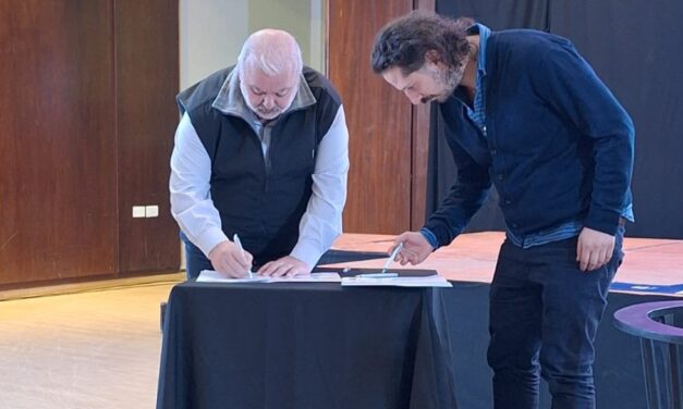 El Municipio y FLACSO firmaron un acuerdo para transformar la educación desde los territorios